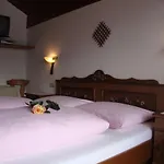 克朗霍夫旅馆 3*