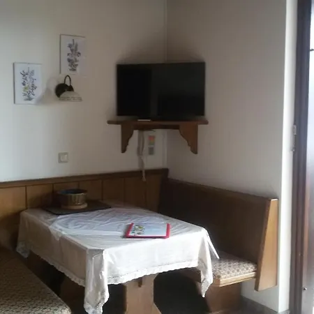 Kroenhof Bad Kleinkirchheim